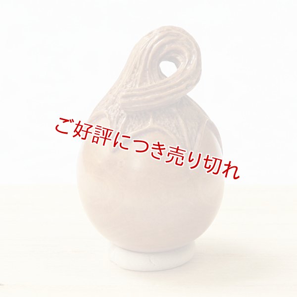 画像1: 黄楊根付　丸茄子　【2016年06月24日公開】 (1)