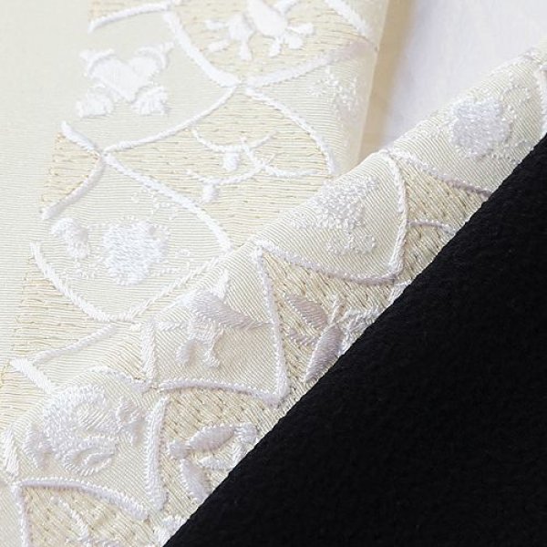 画像1: 刺繍半襟　宝づくし全通　オフホワイト（01） (1)