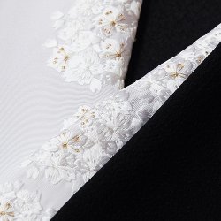 画像1: 黒留袖（礼装用）半襟　【正絹素材】　丸紋桜（白／金銀）