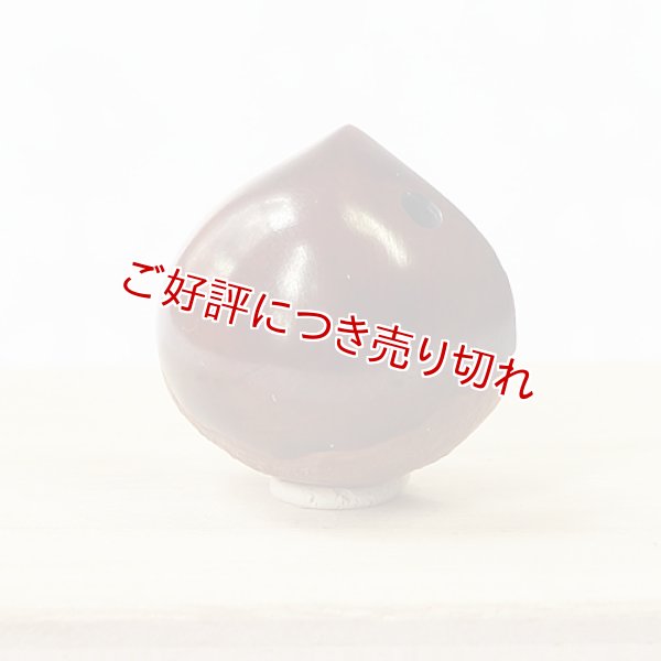 画像1: 黄楊根付　栗（小） 【岡壱名入り】　【2017年04月28日公開】 (1)