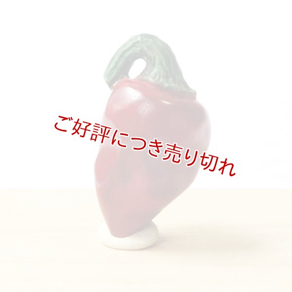 画像1: 黄楊根付　ししとう（A）【2018年10月8日公開】 (1)