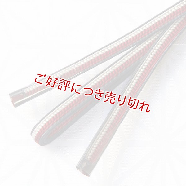 画像1: 二分紐　二色立別小桜　真紅（しんく）・絹鼠（きぬねず）／消炭色（けしずみいろ）（01） (1)