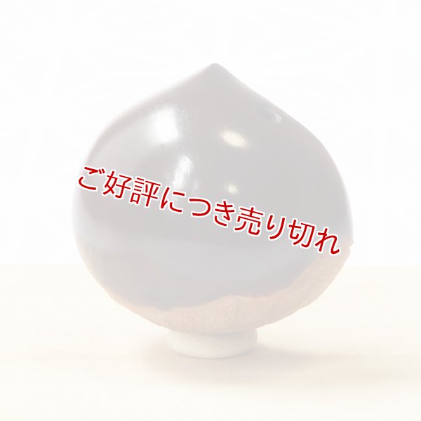 画像1: 黄楊根付　栗（中）Ａ【岡壱名入り】【2019年3月8日公開】 (1)