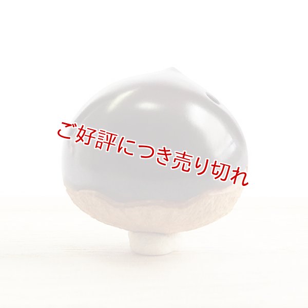 画像1: 黄楊根付　栗（中）【岡壱名入り】 (1)
