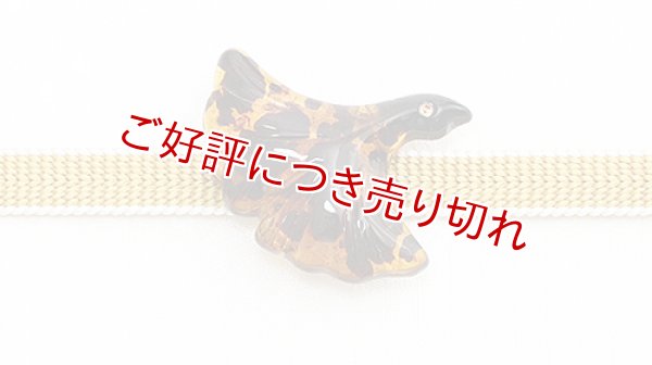 画像1: 帯留め　雁と銀杏　べっ甲調 (1)