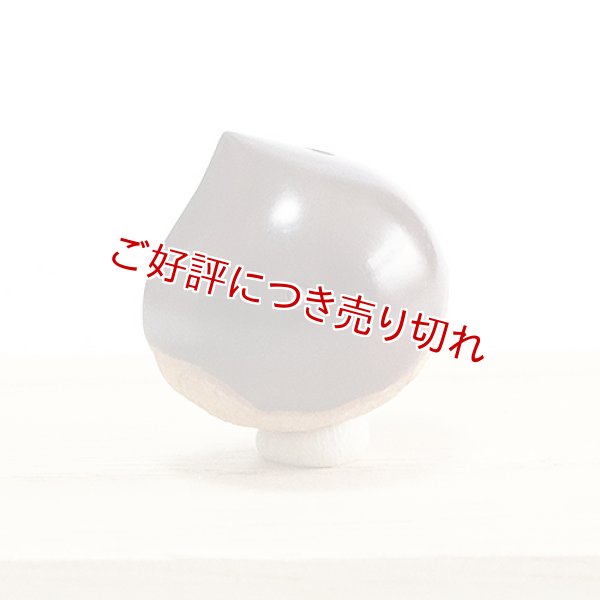 画像1: 黄楊根付　栗【岡壱名入り】 (1)