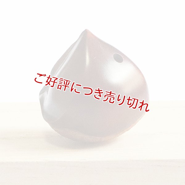 画像1: 黄楊根付　栗（三角）【岡壱名入り】 (1)
