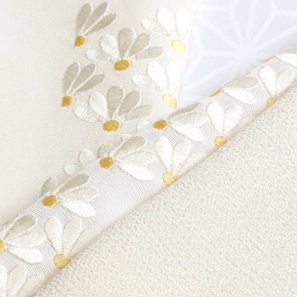 画像1: 刺繍半襟　扇面菊　サモンピンク（01） (1)