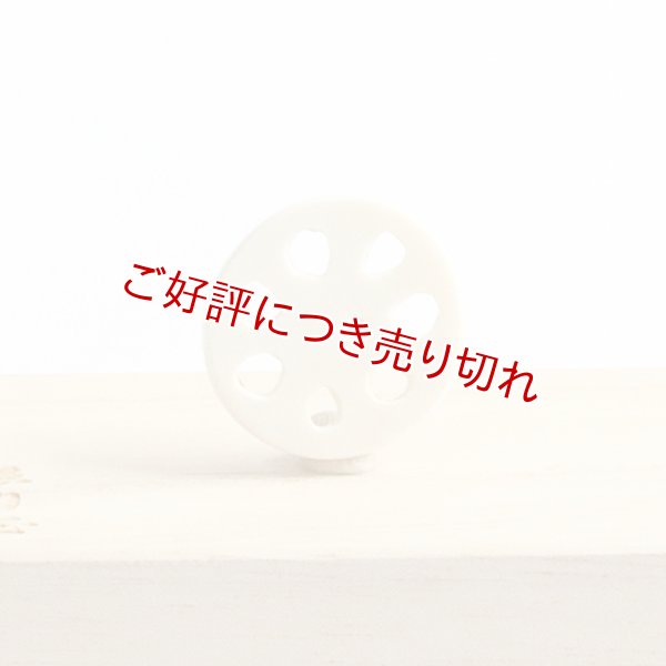 画像1: 象牙根付　れんこん 象牙（D） (1)