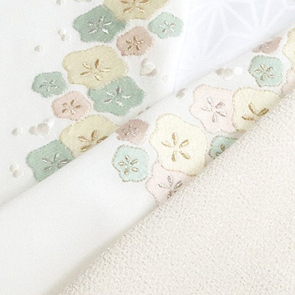 画像1: 刺繍半襟　光琳梅　淡いピンク地（01） (1)