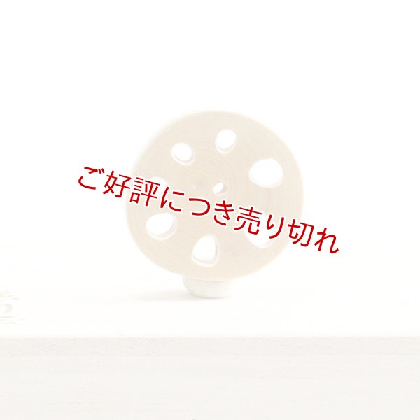 画像1: 黄楊根付　れんこん（B）　（2023年3月1日掲載） (1)