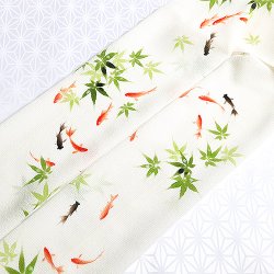 画像1: 夏物手描き帯揚げ　青紅葉に金魚（オフホワイト）
