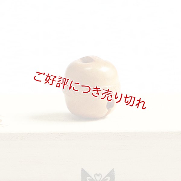 画像1: 黄楊根付　鈴【岡壱名入り】　（2023年9月1日掲載） (1)