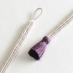 画像1: 羽織紐　女短　ゆるぎ色袴房　枯野色（かれのいろ）／滅紫（けしむらさき）（06）