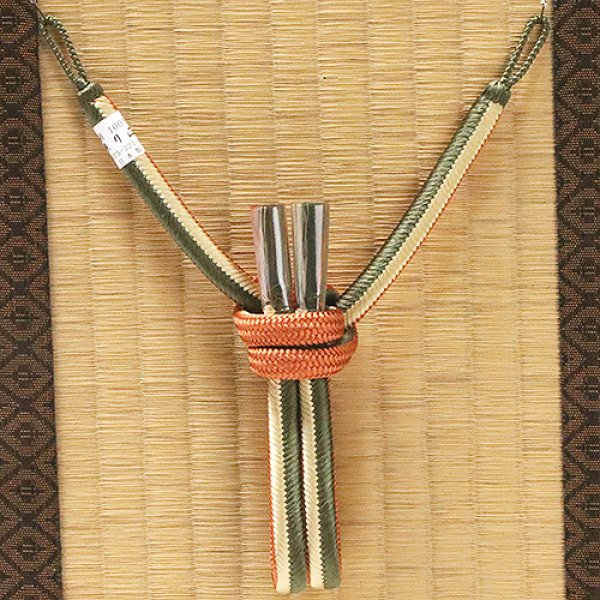 画像1: 紳士羽織紐　丸平唐大和二色立別昼夜　岩井茶（いわいちゃ）・榛色（はしばみいろ）／錆朱（さびしゅ）（22） (1)