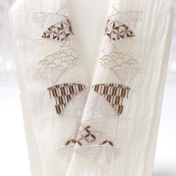 画像1: 半襟　麻絽 刺繍いろいろ　（02）