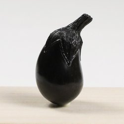 画像1: 黒檀根付　茄子（黒檀）【岡壱名入り】【桐箱付き】（2025年6月掲載）