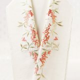 刺繍半襟　南天　ホワイト（01）