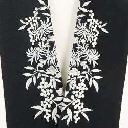 画像1: 刺繍半襟　糸菊に南天　黒（くろ）（03）
