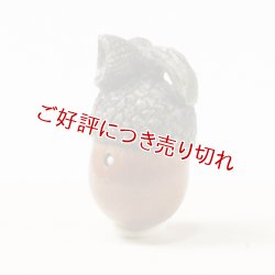 画像1: 黄楊根付　団栗（虫入り）【岡壱名入り】【桐箱付き】（2025年9月27日掲載）