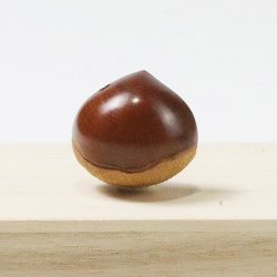 画像1: 黄楊根付　栗（小）【岡壱名入り】【桐箱付き】（2025年9月27日掲載）