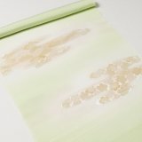 帯揚げ　縫取霞に松竹梅　（04）