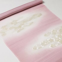 画像1: 帯揚げ　縫取霞に松竹梅　（01）