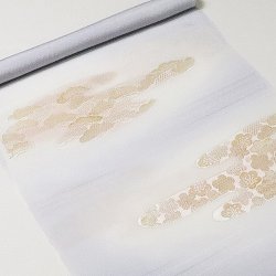 画像1: 帯揚げ　縫取霞に松竹梅　（05）