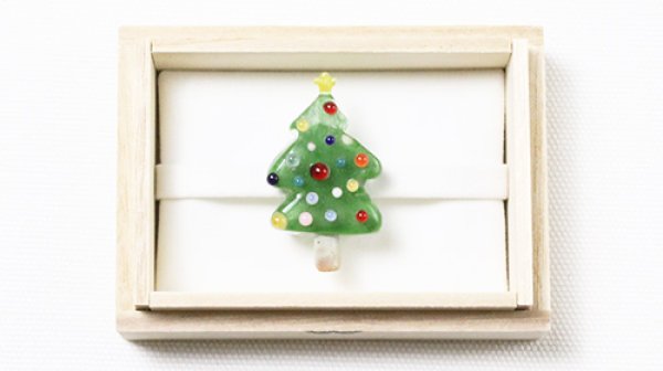画像1: ガラス帯留め　クリスマスツリー（01） (1)