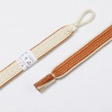 羽織紐　女短　綾高麗耳付昼夜　練色（ねりいろ）／赤朽葉色（あかくちばいろ）（02）