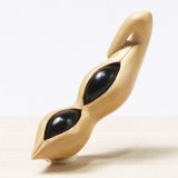 黄楊根付　枝豆（2粒実入り）【岡壱名入り】【桐箱付き】（2025年12月8日掲載）