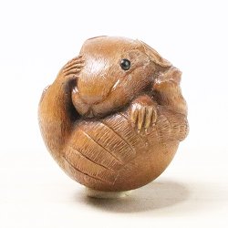 画像1: 黄楊根付　丸鼠【岡壱名入り】【桐箱付き】（2025年12月10日掲載）