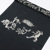 帯揚げ　鳥獣戯画　墨黒（すみぐろ）（04）