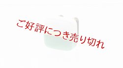 画像1: ガラス帯留め　slow sphatika（スロースパティカ）　金箔ライン（緑）