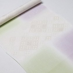画像1: 帯揚げ　縫取しあわせ菱　白藤色（しらふじいろ）／白緑（びゃくろく）（08）