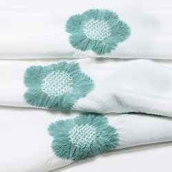 画像1: 帯揚げ　輪出し白地五ツ梅　白／緑青色（ろくしょういろ）（04）