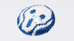 画像1: 帯留め　絽刺し　叫び（青）