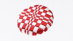 画像1: 帯留め　絽刺し　変わり市松（紅白）