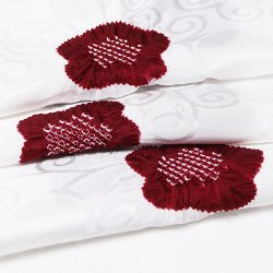 画像1: 帯揚げ　輪出し五ツ梅　白／臙脂（01）