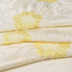 画像1: 帯揚げ　輪出し五ツ梅　オフホワイト／淡黄（たんこう）（04）