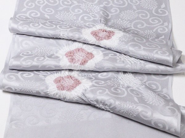 画像5: 帯揚げ　輪出し白場取り小花　灰青（はいあお）／梅鼠（うめねず）（17） (5)