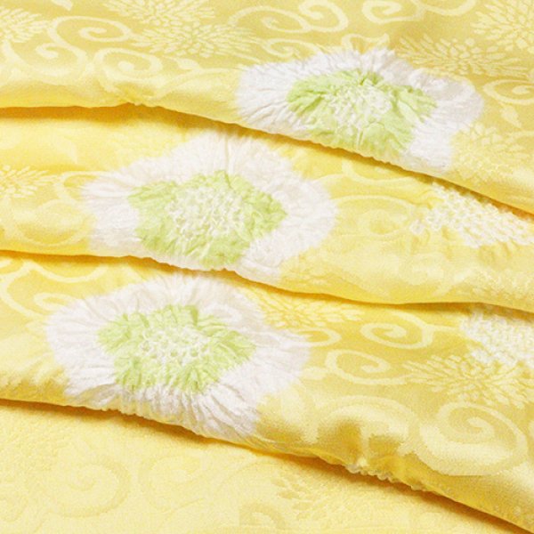画像1: 帯揚げ　輪出し白場取り小花　淡黄（たんこう）／柳色（やなぎいろ）（06） (1)