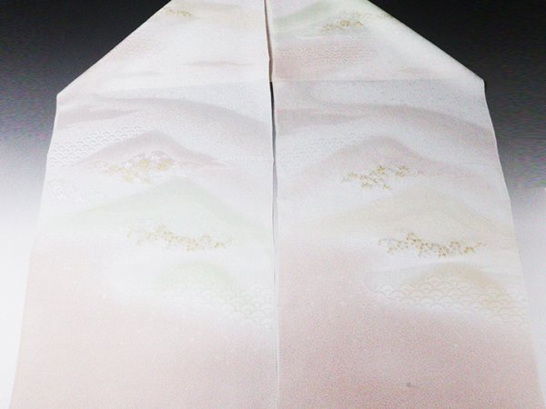 画像4: 帯揚げ　金銀縫取二色遠山霞　薄桜／練色・白緑（01） (4)