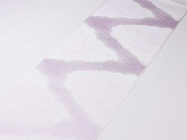 画像2: 帯揚げ　綸子白地道長ぼかし　（01） (2)