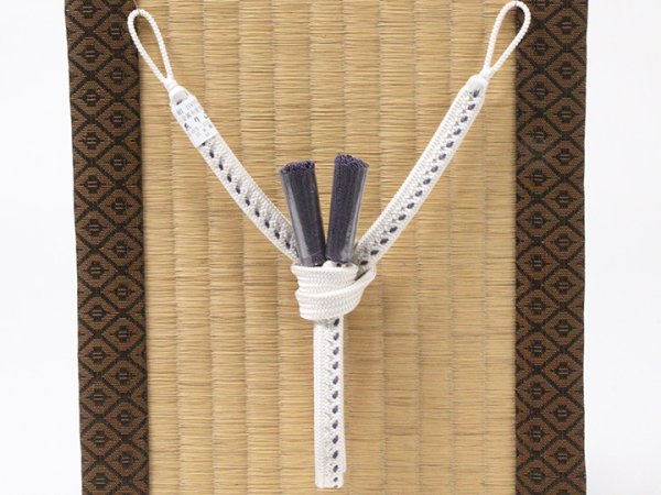 画像4: 紳士羽織紐　角朝あられ別玉撚房　白練（しろねり）（04） (4)