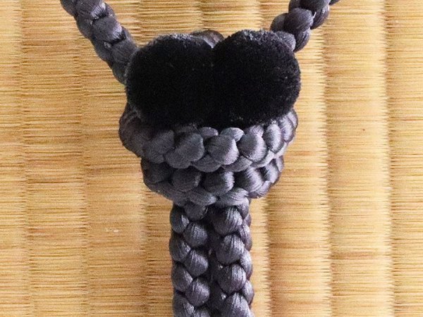 画像4: 紳士羽織紐　四津組梵天房　藍墨茶（あいすみちゃ）（06） (4)